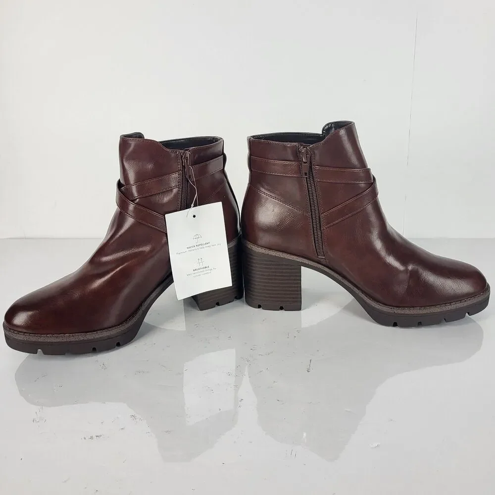 Naturalizer Madalynn Buckle Ankle Boots water Repellent 10W